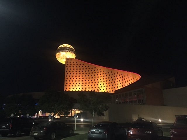 golden-moon-casino.jpg