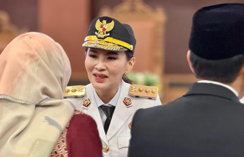 Gubernur-Maluku-Utara-Sherly-Tjoanda-scaled.webp.webp